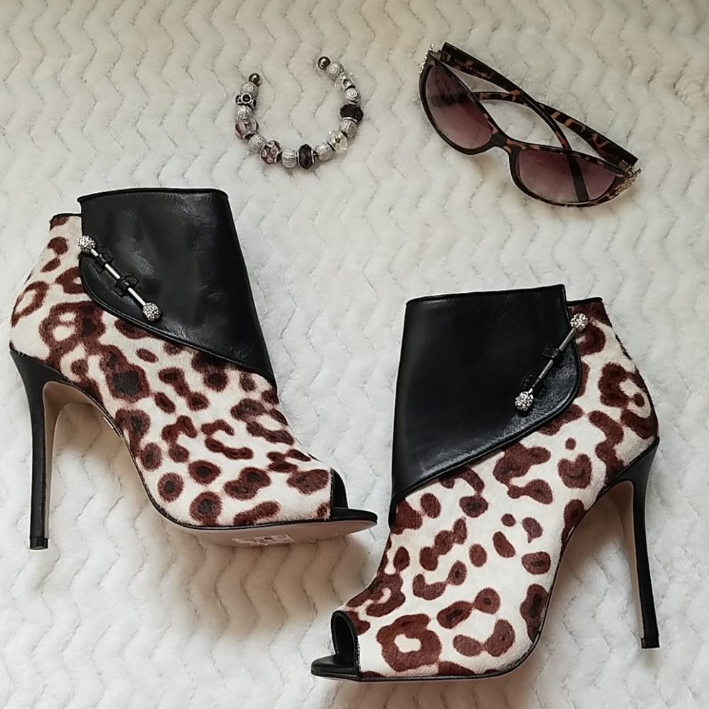 Badgley Mischka Julesa Calf Hair/Leather Boot